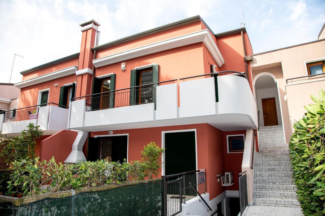 House Smeraldo By Holiday World Τζεσόλο Λίντο Εξωτερικό φωτογραφία
